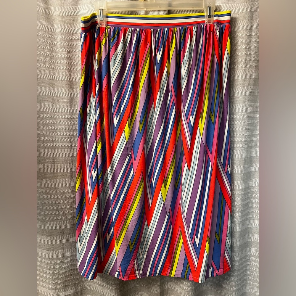Juicy Couture Vibrant Multicolor Patterned Midi Skirt